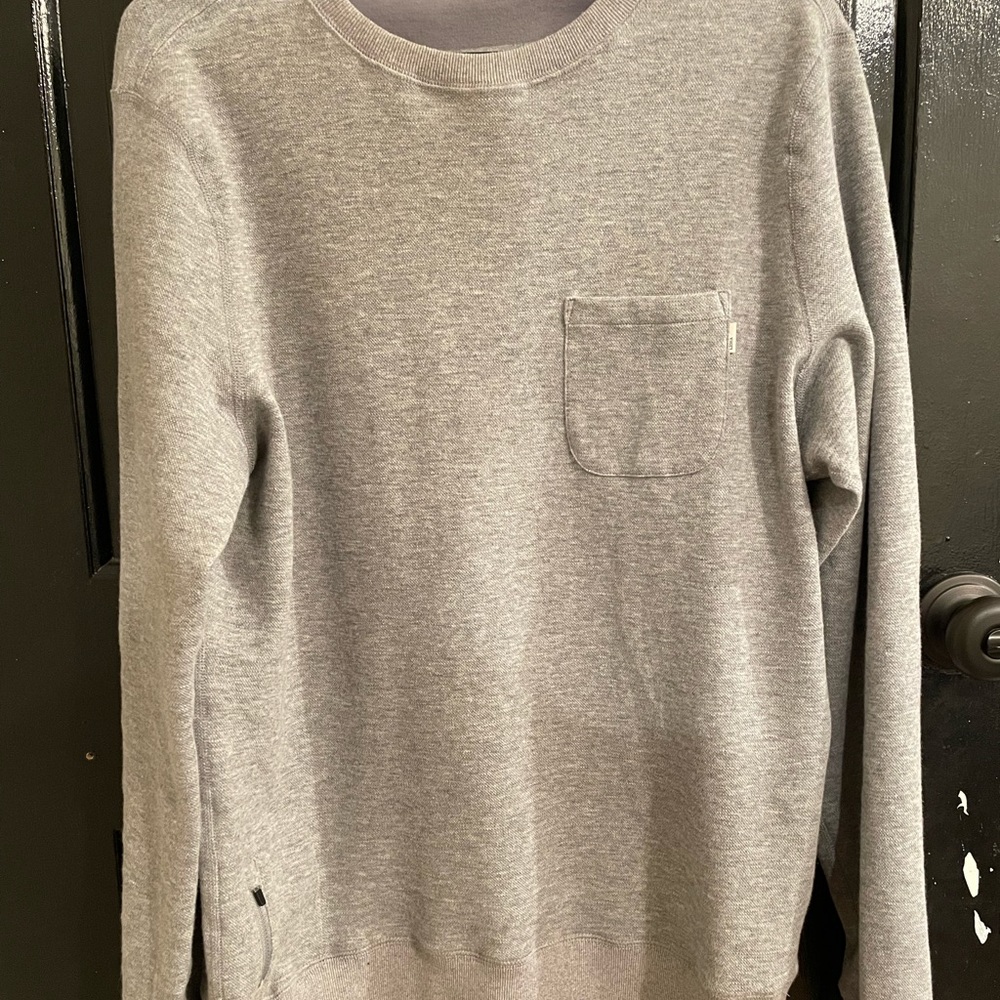 Vuori Jeffery’s Pullover Worn once.